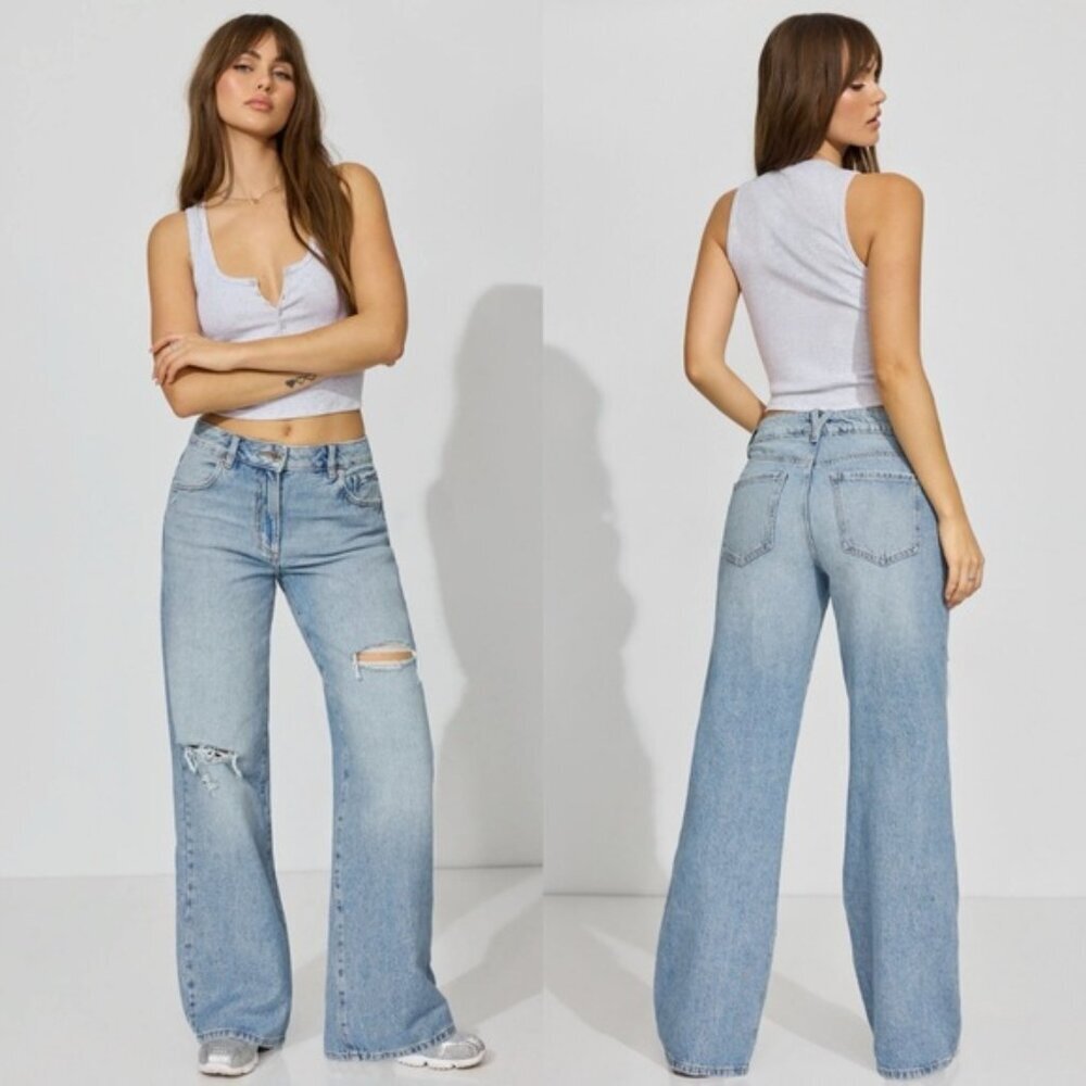 Garage wide leg Distressed Blue Jeans size 26